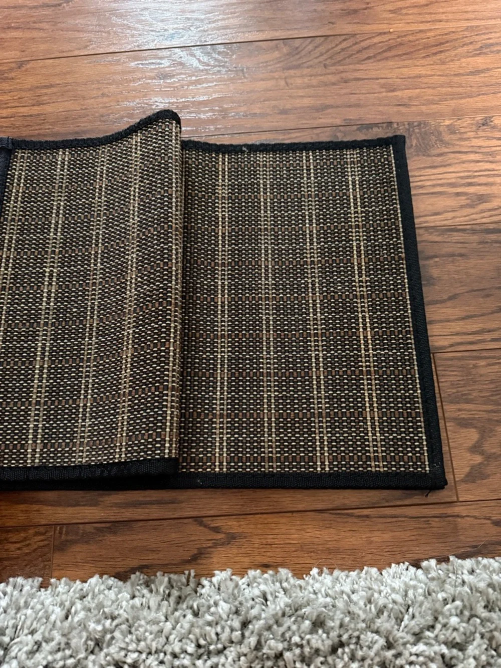 Black and Tan Woven Home Accent Placemat - Unbranded Set of 4